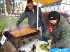 12243273_716452381821815_4680053043786525384_n